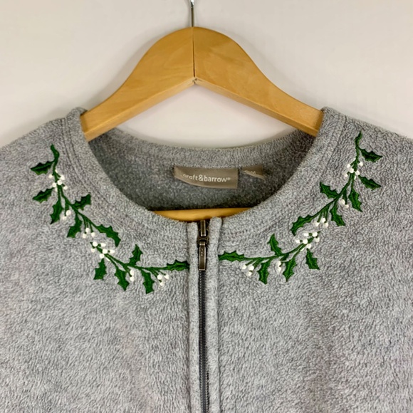 Christmas Embroidered Holly Granny cottagecore fleece jacket cardigan red gray - Picture 3 of 11